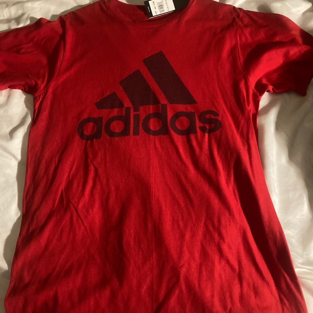 Adidas t shirt